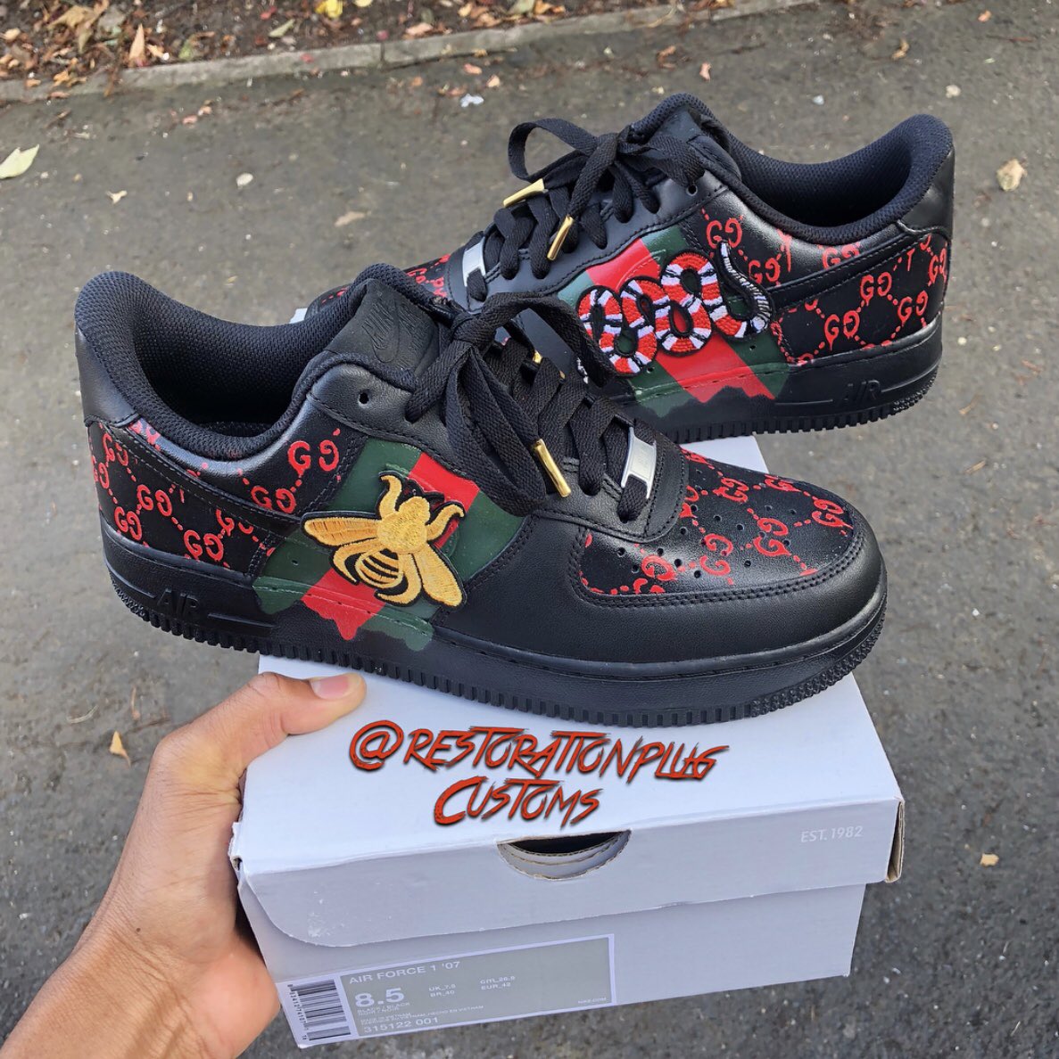 rp_plug's tweet photo. 1,2,3 or 4 which one are you picking ?
•
•
•
Follow @RestorationPlug ⬅️
#airforce #airforce1 #customsneaker #customtrainers #trainers #customshoes #nike #sneakers #airforcecustom https://t.co/CD15mnYu1A