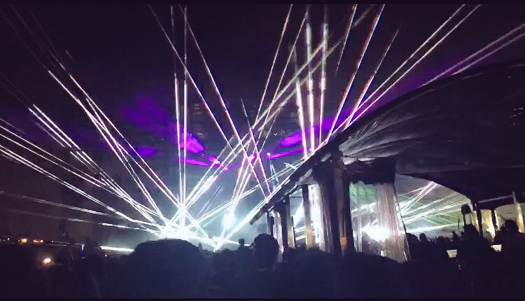 deergod20's tweet photo. again just thank you @ElectricZooNY you were an unforgettable experience https://t.co/dCRDwbrmNp