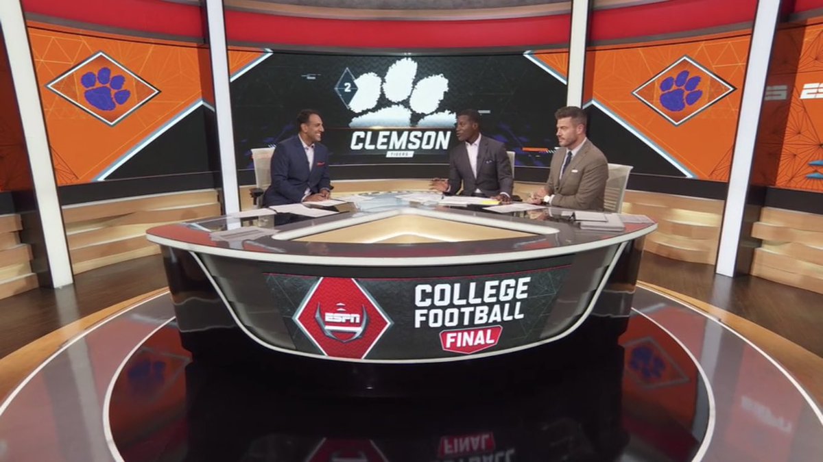 Tim Fauxrret On Twitter Dear At Espn While Purple Regalia