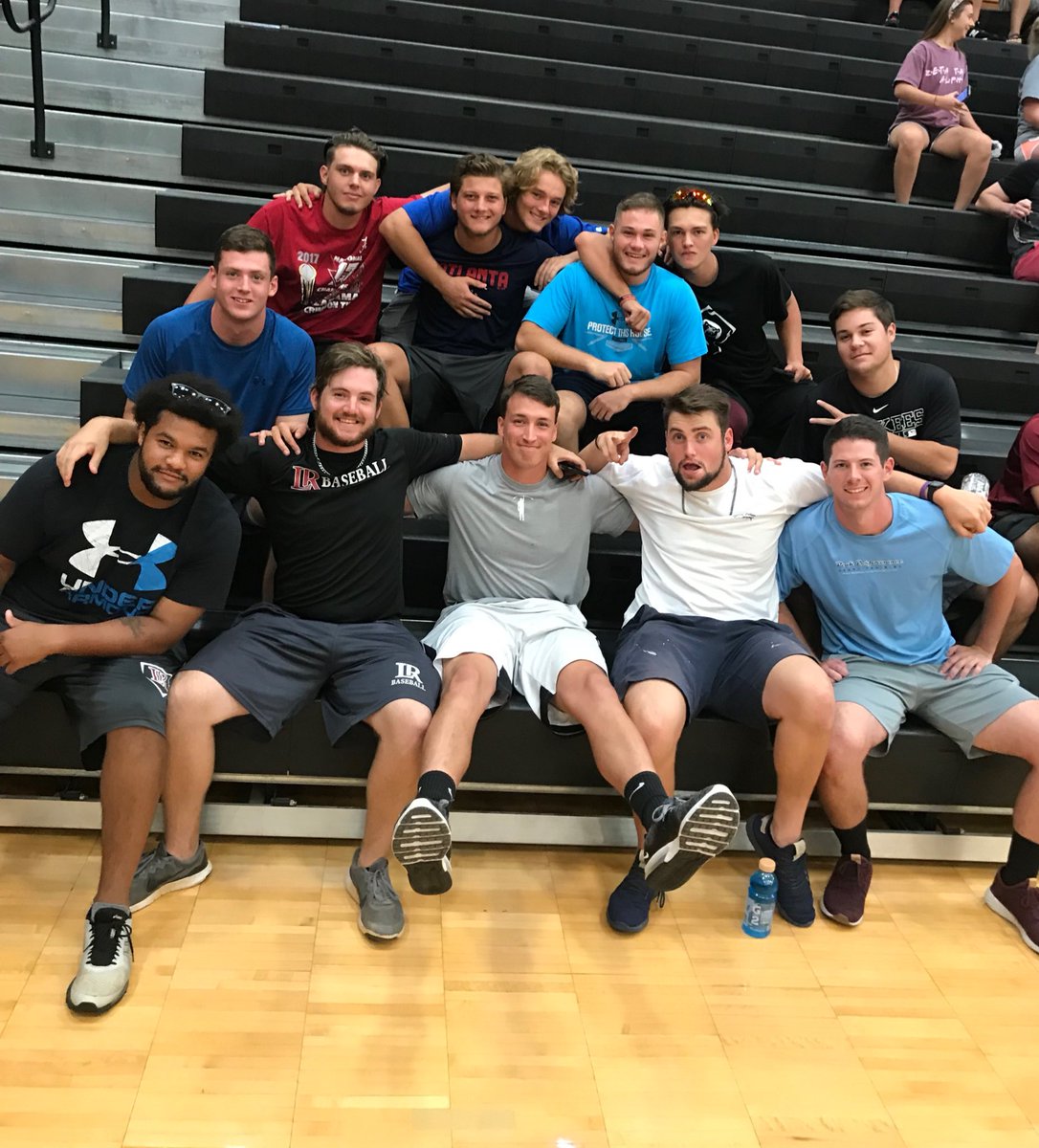 Baseball_LR's tweet photo. Our guys are ready for the volleyball game! #GoBearsGoAmerica #BearsSupportingBears https://t.co/56C4BpqGtx