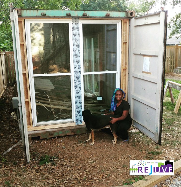 Modern_Blox's tweet photo. #TravelTuesday We go to Atlanta, Georgia where this WonderWoman Wanona Satcher(@wajisa) with her non-profit Rejuve is building their first prototype #ShippingContainerHouse as a showpiece for major philanthropic and public policy organizations 🙌🏼 https://t.co/cgLWrne6Ao