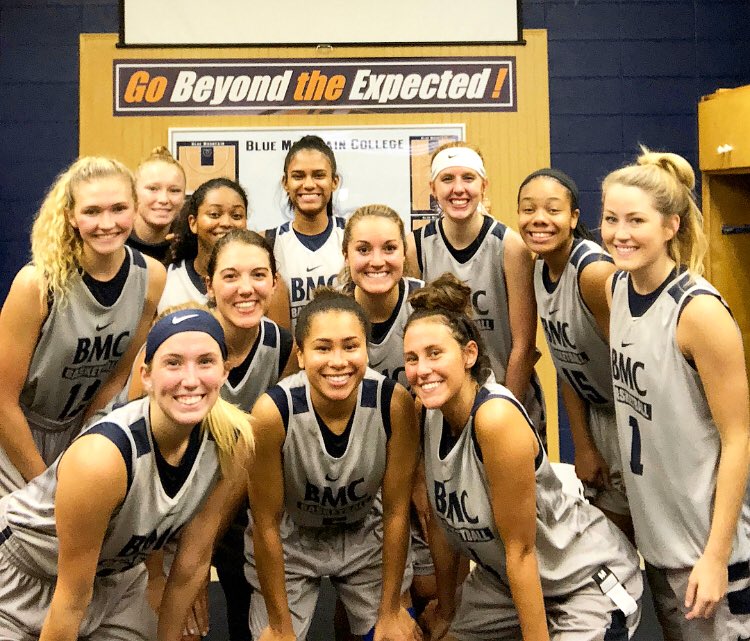 LaurenACollins1's tweet photo. Last, first official practice of the year!! Excited for this season with my team!! ๐๐ฏ #seniorseason #toppertenacity https://t.co/Tb7ntqnM0p