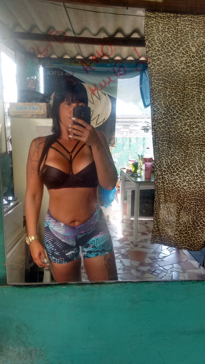 DestemidaLaBela's tweet photo. Paraaaa! Tem que continuar aturando e rindo pq bonita aqui sou eu!!
#Semfofoca https://t.co/eC5vT0Qc6w
