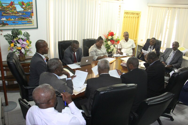 MENFP Education Haiti (@menfp_education) on Twitter photo Le Ministre de l'Education nationale et de la Formation professionnelle, Pierre Josué Agénor CADET, assisté du Directeur général, Dr Meniol JEUNE, a presidé une réunion stratégique, ce mardi 4 septembre en cours, autour des orientations du Secondaire rénové. <a href="/miloodyv66/">Miloody VINCENT</a> Le Ministre de l'Education nationale et de la Formation professionnelle, Pierre Josué Agénor CADET, assisté du Directeur général, Dr Meniol JEUNE, a presidé une réunion stratégique, ce mardi 4 septembre en cours, autour des orientations du Secondaire rénové. <a href="/miloodyv66/">Miloody VINCENT</a>