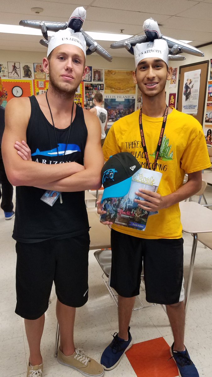 udaykm8's tweet photo. We hat to look fly today #CdSSpiritWeek https://t.co/DhEsj2RYYF