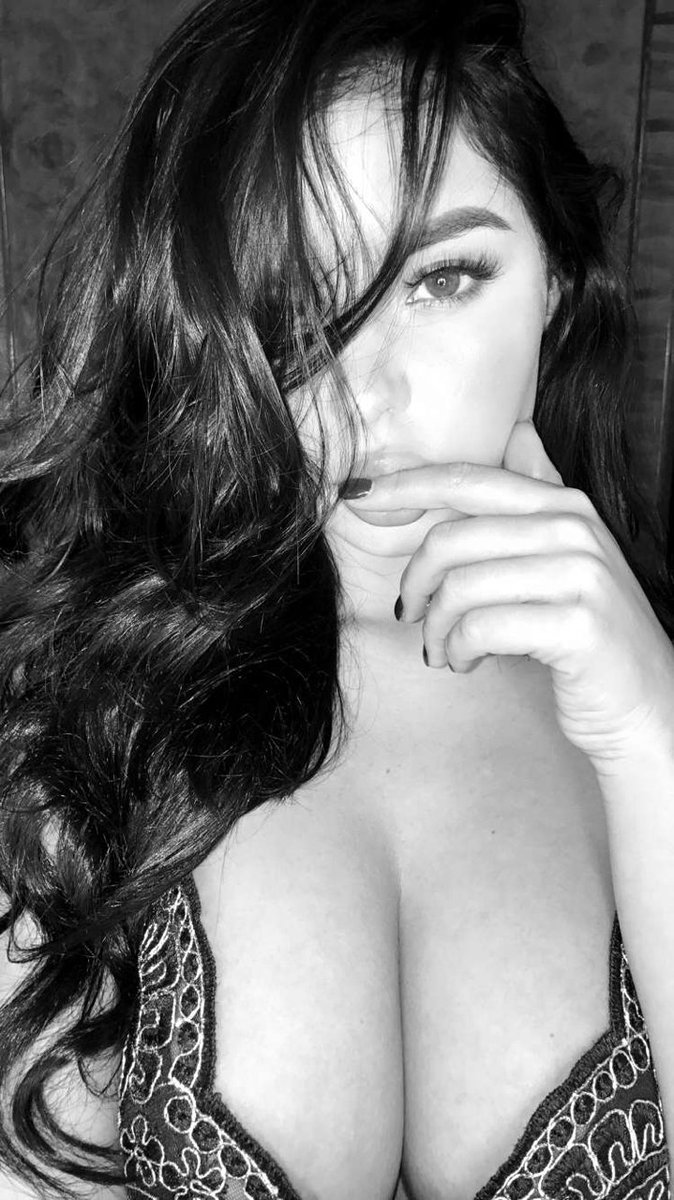 Buenas noches, bellezas.