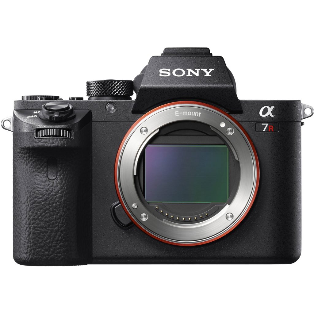 gotomalls's tweet photo. 📷 Kegiatan ngevlog bakal lebih menyenangkan kalau ditunjang dengan peralatan yang mendukung ya Mall Goers. 😁 Nah, berikut ini ada list kamera mirrorless Sony yang cocok untuk kegiatan ngevlog. Cari tau yuk guys di sini 👉🏻 https://t.co/QhBn417QsV 👈🏻 #GTMBlog #GoToMallsDotCom https://t.co/g7eObMfti6