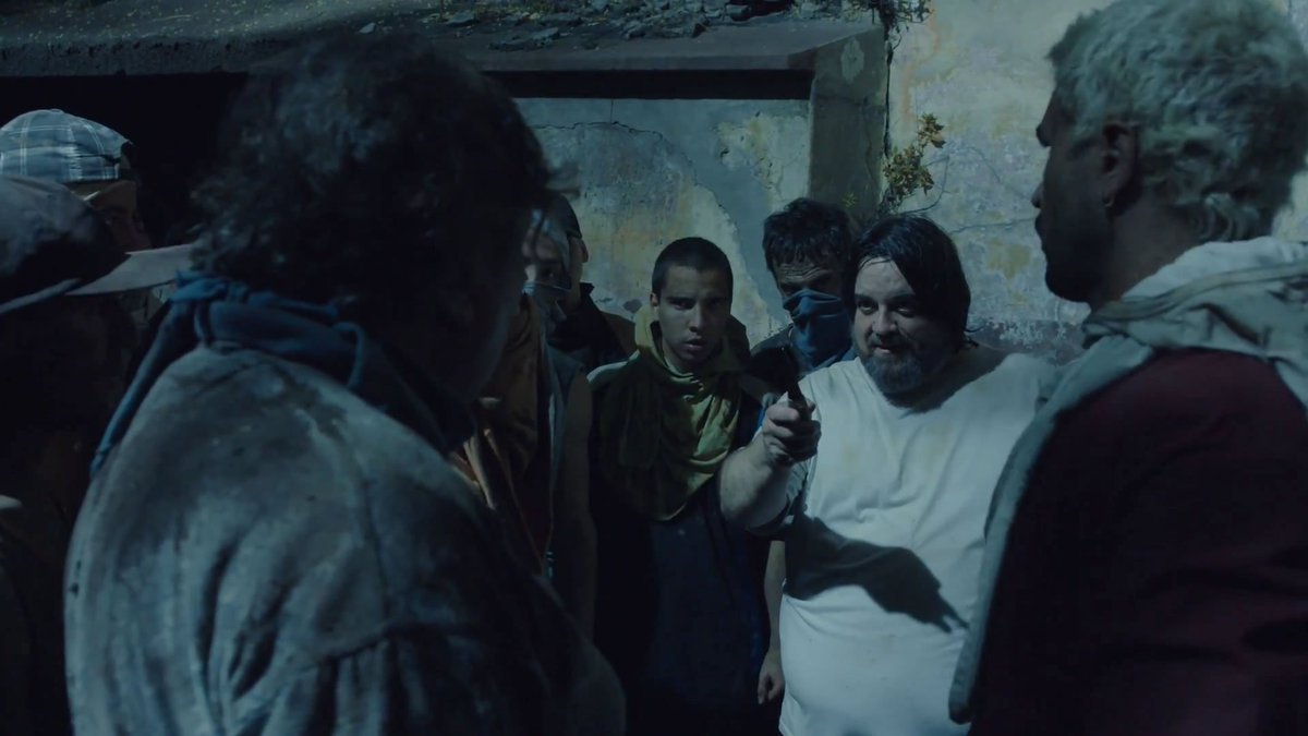 TV_Publica's tweet image. #ElMarginal2 | La precuela llegó a su fin. Si te perdiste el desenlace de esta atrapante historia o querés volver a ver la serie completa, mirala en @SomosContar.