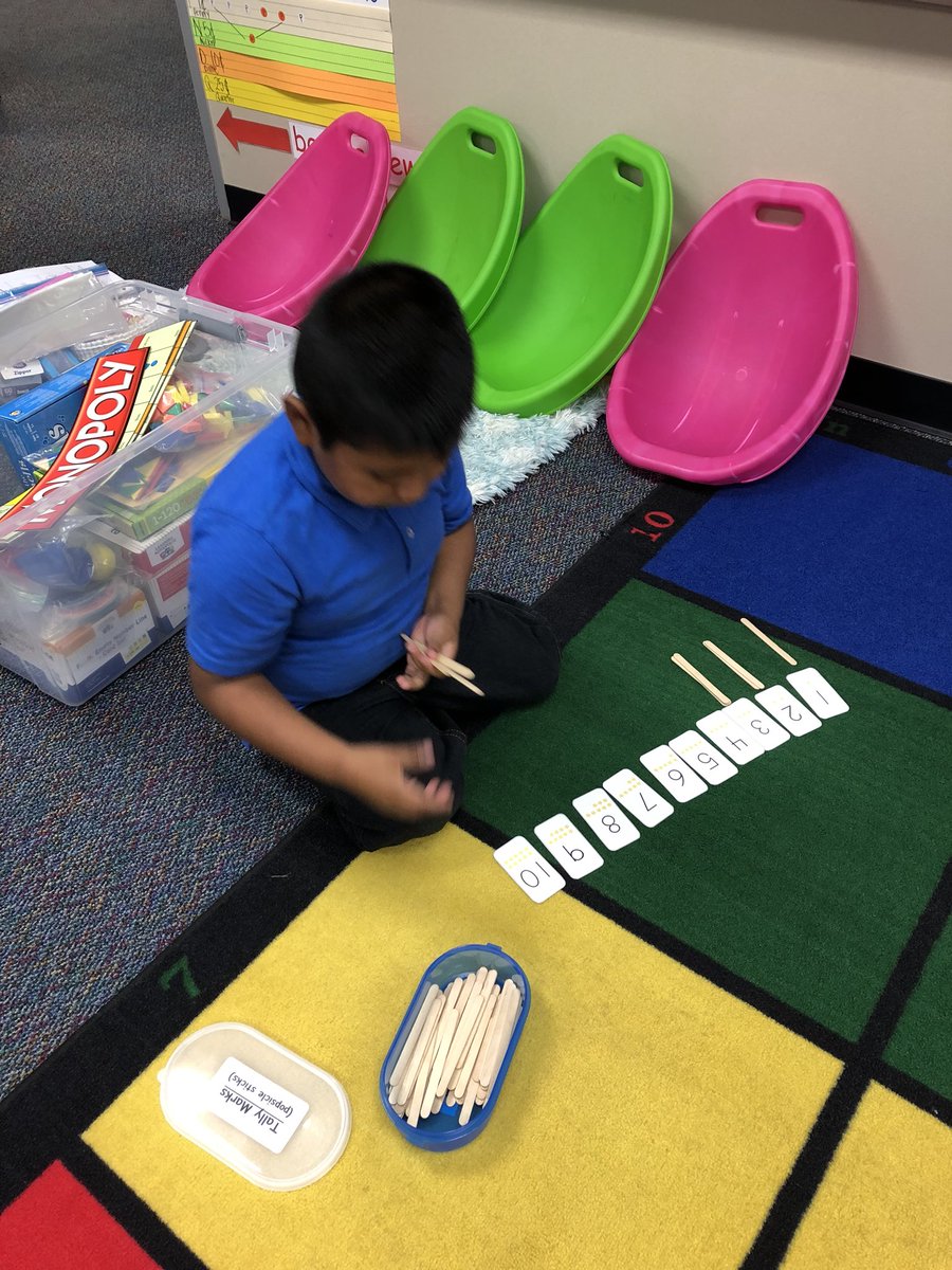 MrsRuizPK's tweet image. Number recognition stations #loveformath #handsonactivities #bearkatbest #bearkats #firstgrade @BlackBearkats