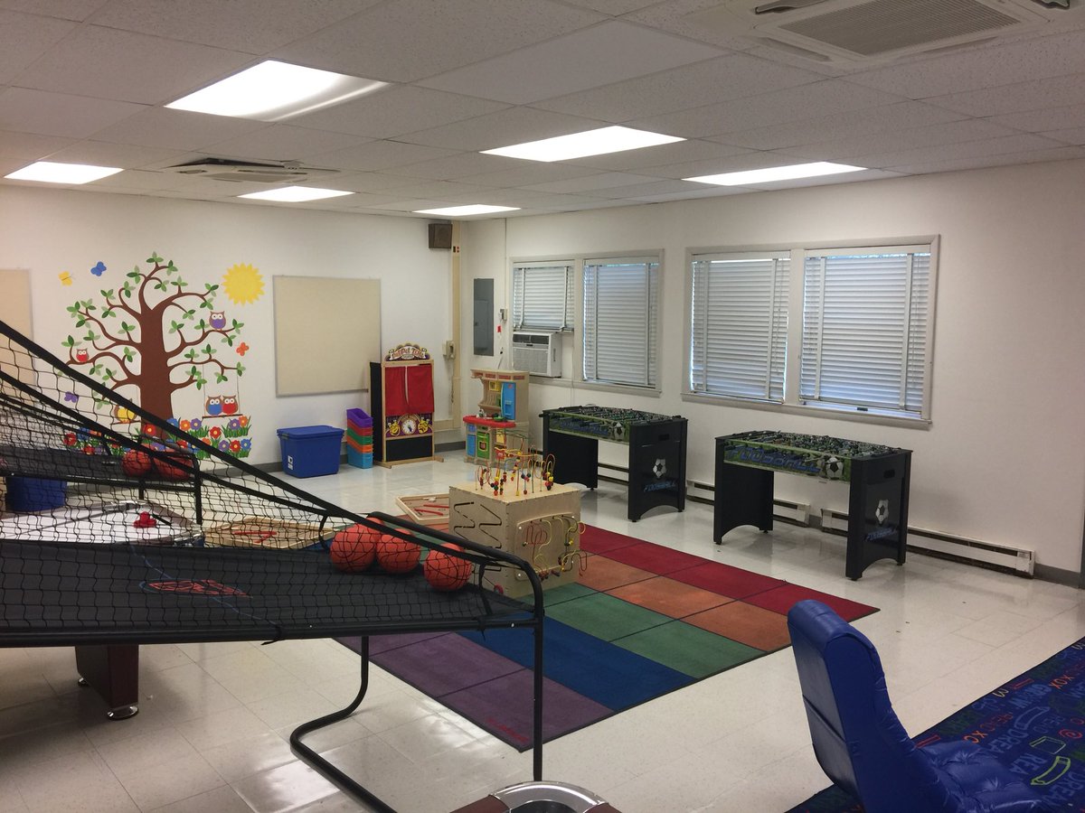 Look what is ready to go for our students when they arrive to school tomorrow! An Indoor Recess Room!! Thank you BW PTA!! 😃#kidsfirst #pureintentions #besteffort 👍💪🏻