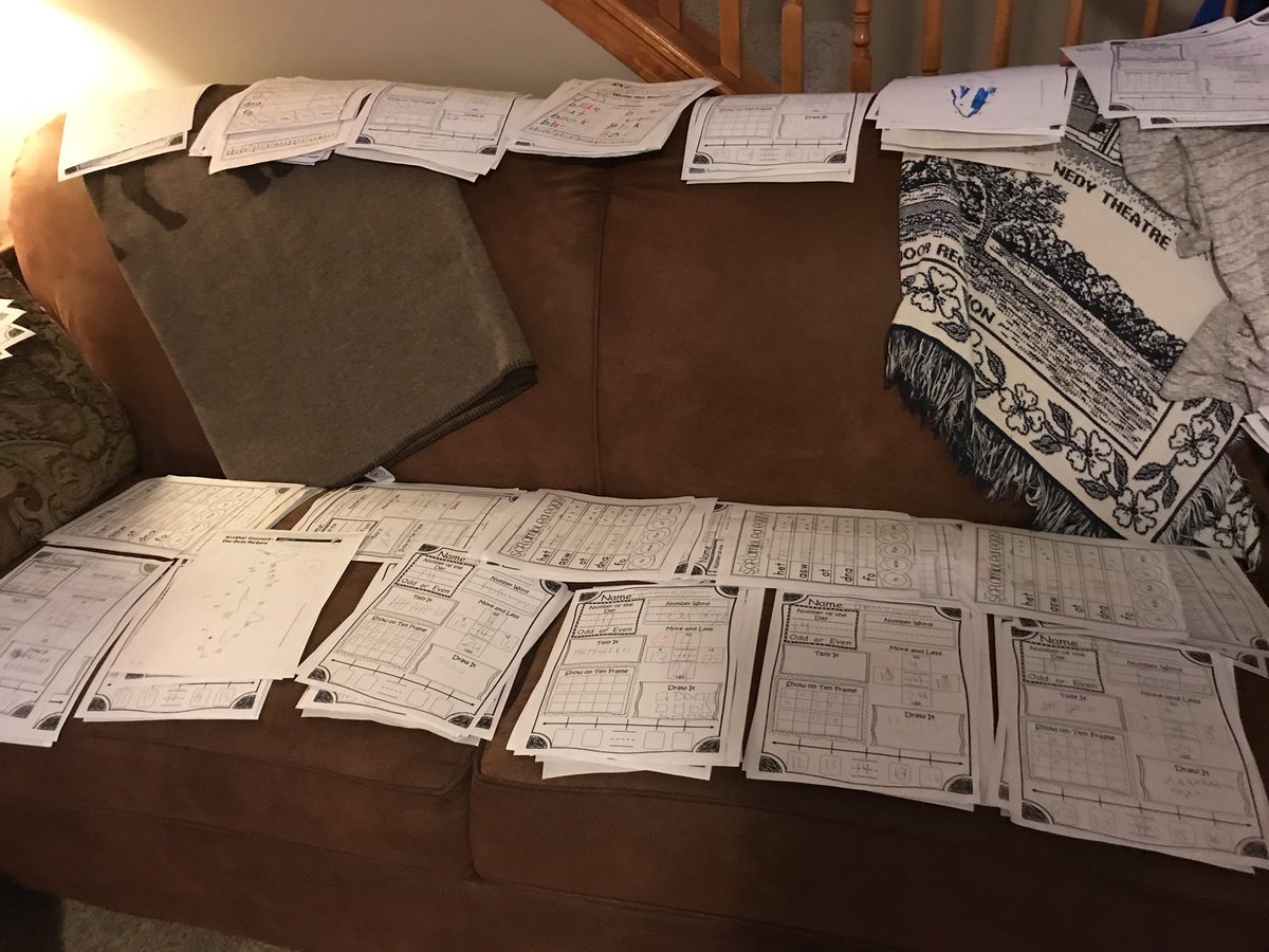 MrsDsClassroom's tweet photo. A teacher’s couch! #sortingpapers https://t.co/cfIH6QMKwd
