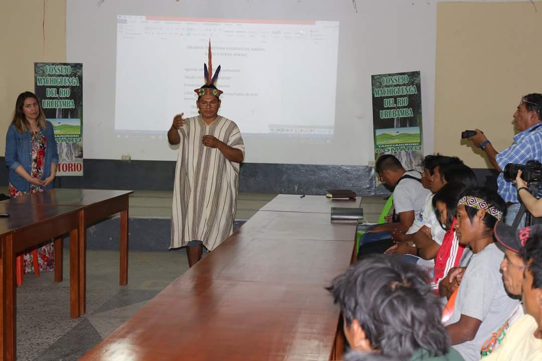 _iamkate's tweet photo. #PERU #PIACI En el marco de la Protección del Corredor Territorial Pano- Arawak del Bajo Urubamba se desarrolla el Taller para la protección de la Reserva Territorial Kugapakori, Nahua, Nanti y otros #RTKNN. Este evento es organizado por @Aidesep_org y @COMARU_28 https://t.co/CFOD4hkDKN