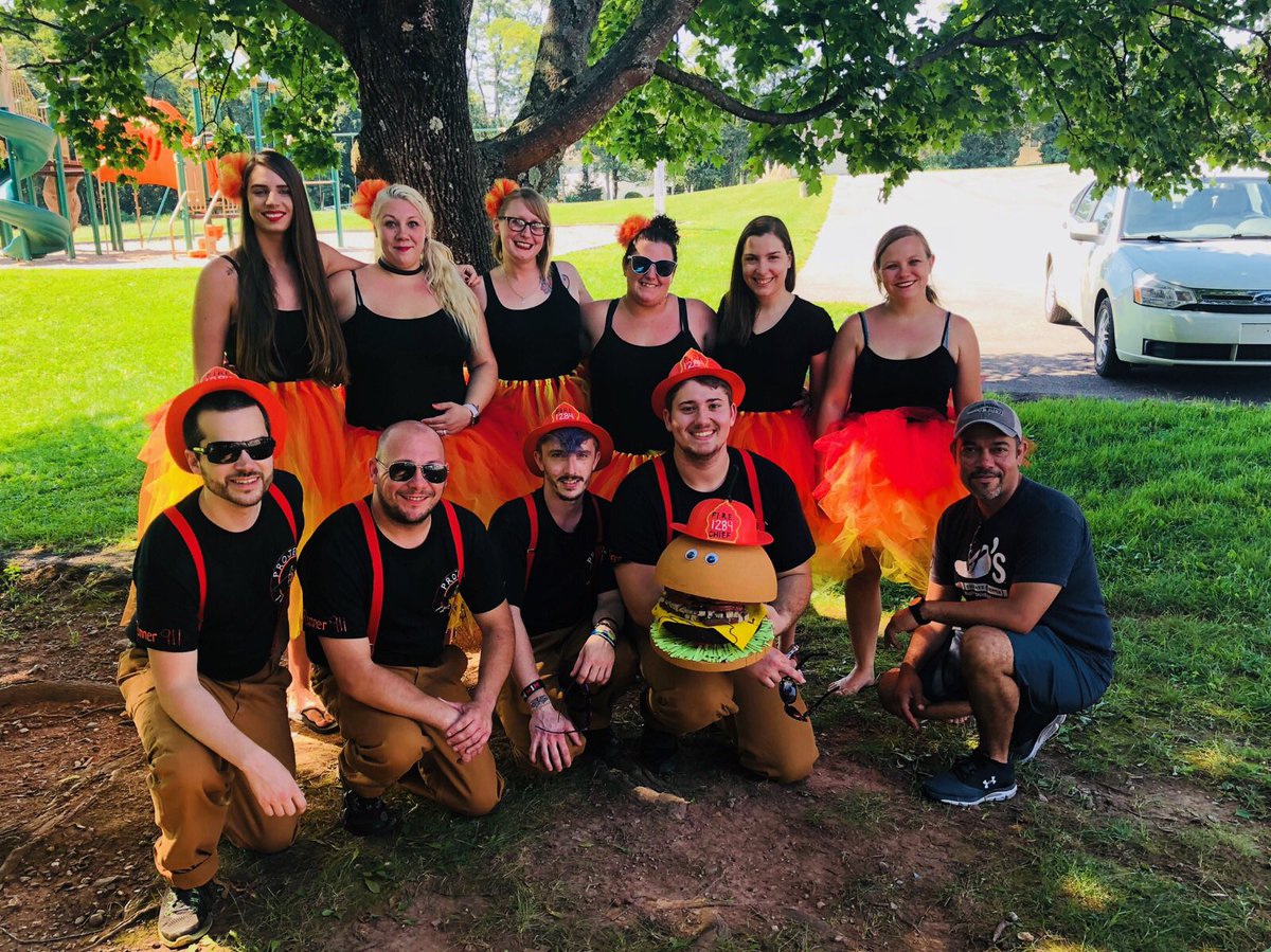 MisnerMermaid's tweet photo. 2018 Central Pa @Chilis Olympics It’s a WIN for Hanover!!! 🎉🔥👨🏻‍🚒 https://t.co/MVOJeEV80j
