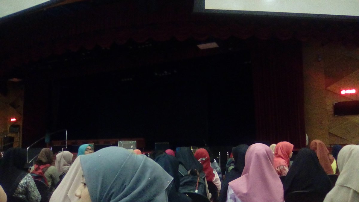0dahhhhh's tweet photo. Mana biro SDK??!! Sapa nak handle next program nii??!!
Ehh ehh ehhhh
#MDSPadu
#MDSTular
#sayatoklehmuvon
#muvonplisshhh hahahah https://t.co/wiKCl70atS
