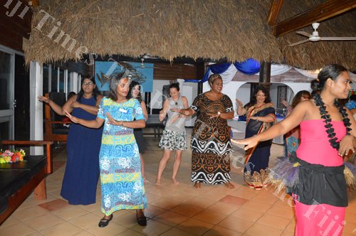 fijitimes's tweet photo. Crusoe's Retreat, Fiji Retreat marks relaunch. #TimesNews #FijiNews #SocialTimes https://t.co/Q7GpHYE7Xu