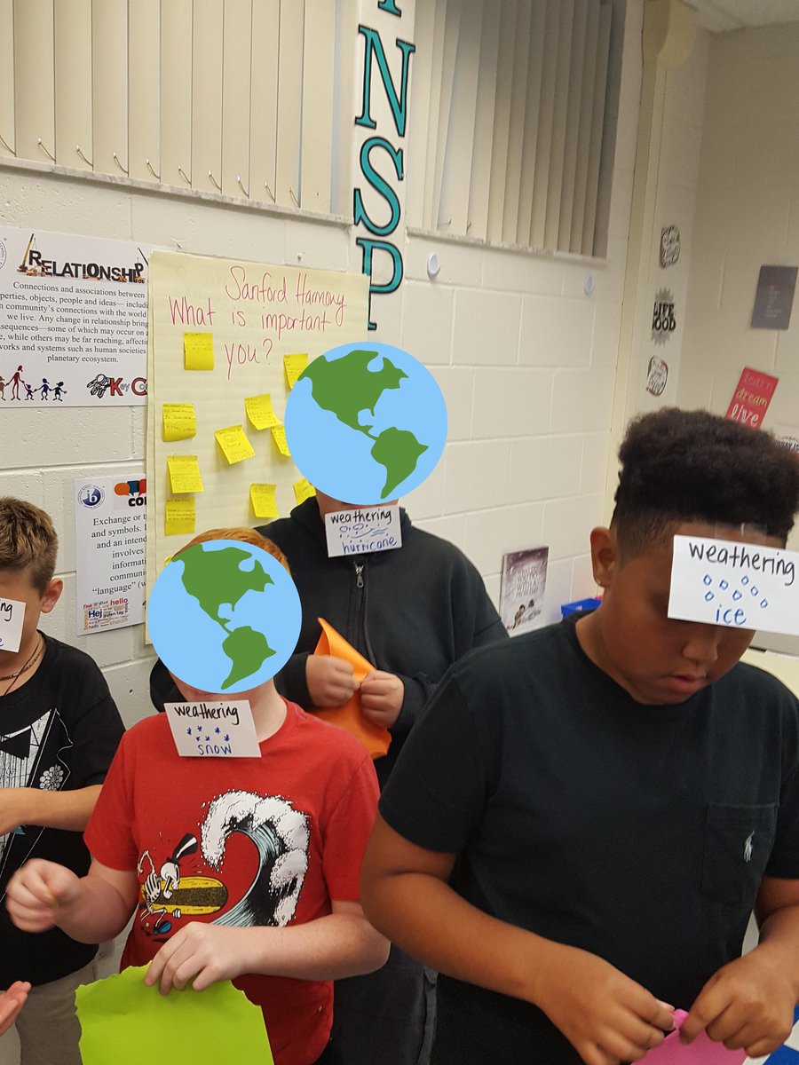 MsJefferson5's tweet photo. Students demonstrating how weathering, erosion and deposition works. https://t.co/BoD8vzoAP0