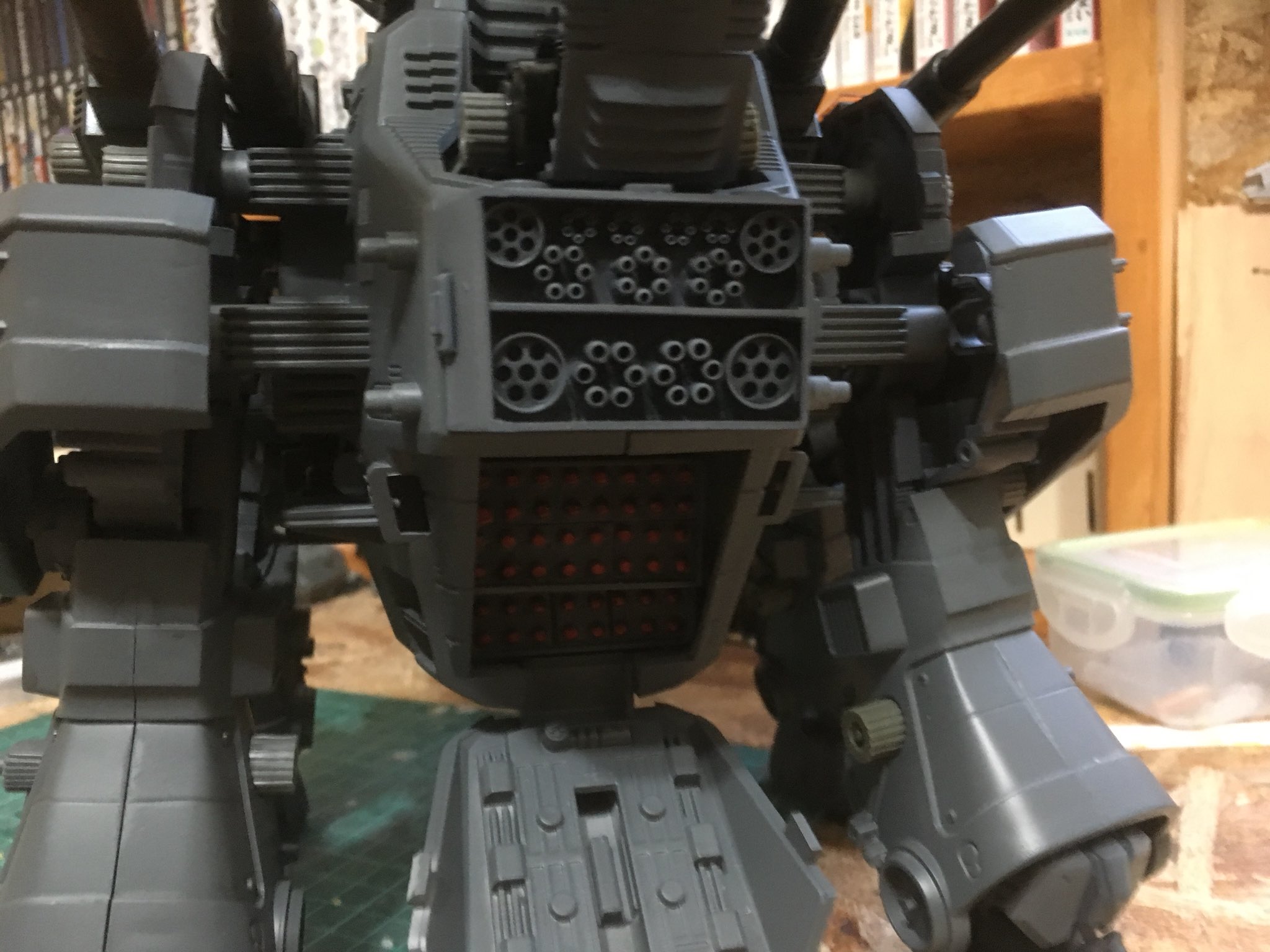 あまちょテンプラ お味噌味 ウルトラザウルス もうちょい 胸のミサイルポッドが欠品だったので自作するついでに その下にもミサイルを型取りして追加 お気に入りの場所です ゾイド 改造ゾイド ウルトラザウルス Zoids T Co Sd8wq13jat Twitter