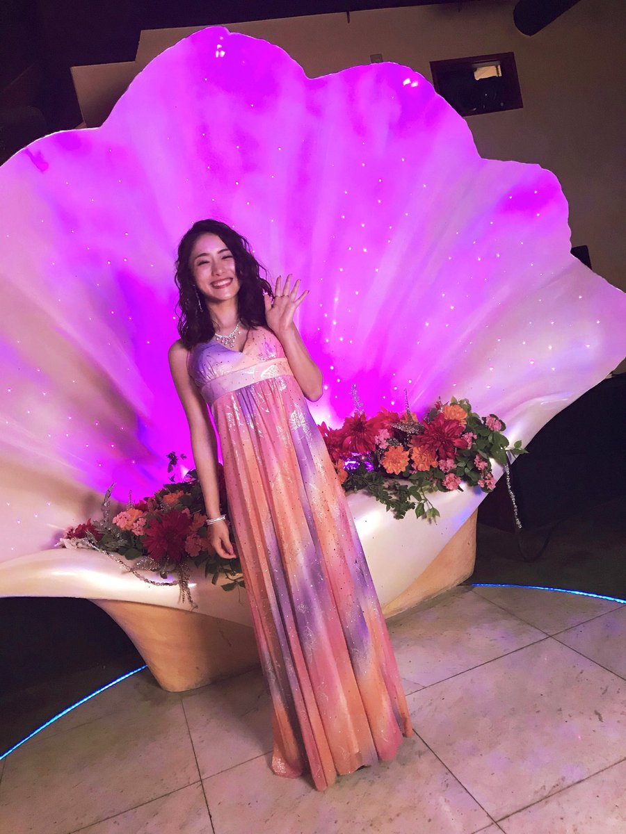 9話 高嶺の花 石原さとみ衣装まとめ 服やバッグのブランドを一覧で紹介 Fashion Express