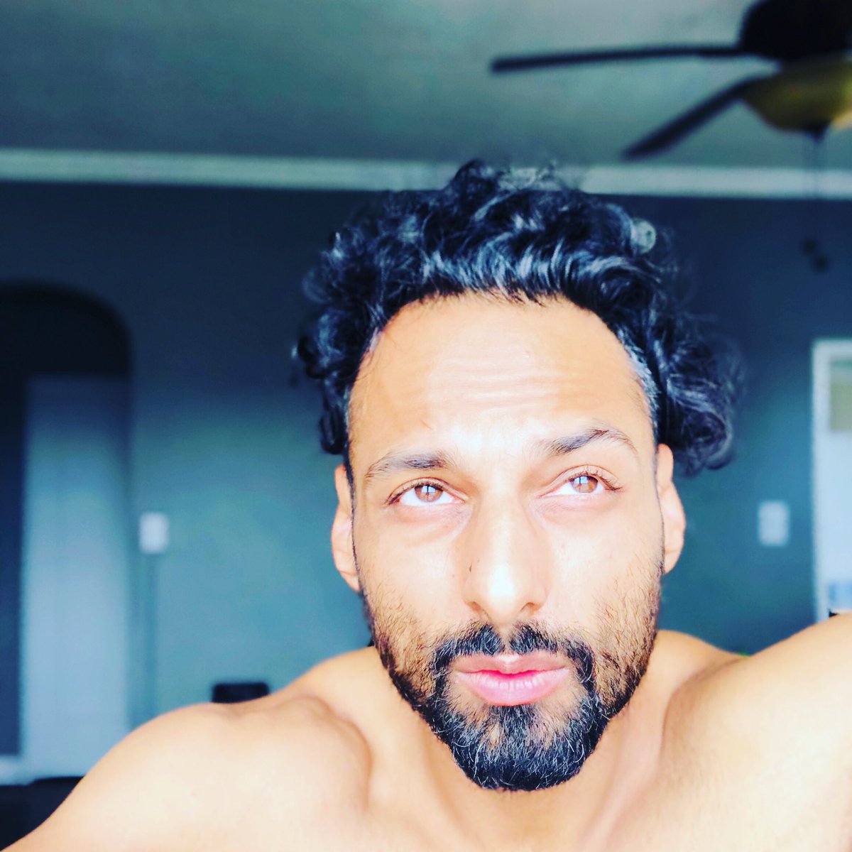 Is it Friday yet? #cantwaitfortheweekend #hollywood #deepinthought