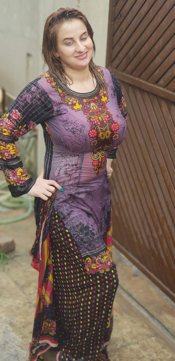 afreenkhan.princess.real.......💕 tweet media