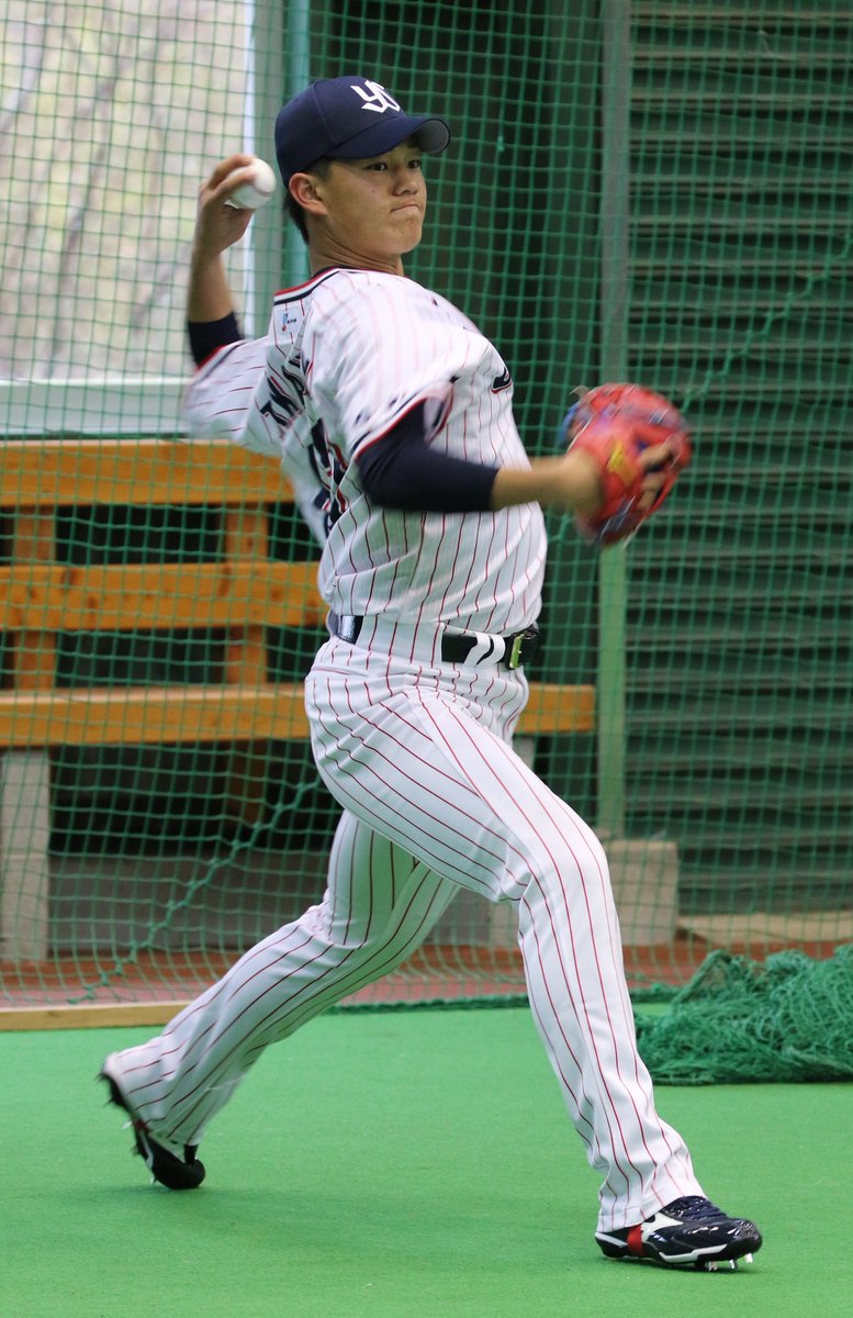 東京ヤクルトスワローズ公式 本日は 高橋奎二 投手がプロ初登板初先発です 初勝利へ向けて 皆さんの応燕でバックアップしましょう 背番号47 高橋奎二投手プロフィールはこちら T Co 13xnxjwv4c Swallows