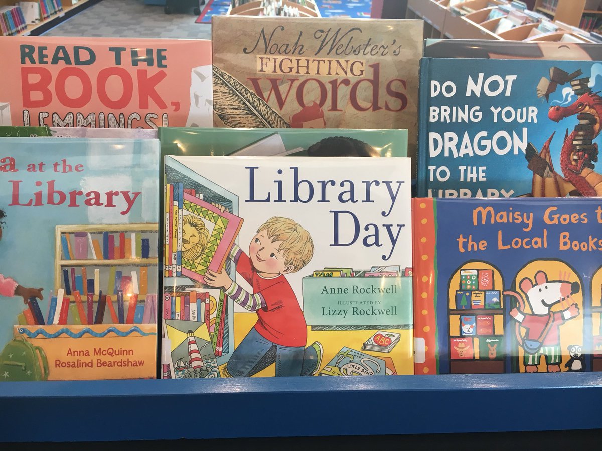 becinthelibrary's tweet photo. Gorgeous new books about books! #isbReads #learnISB #intlchat https://t.co/7byyWjGIge