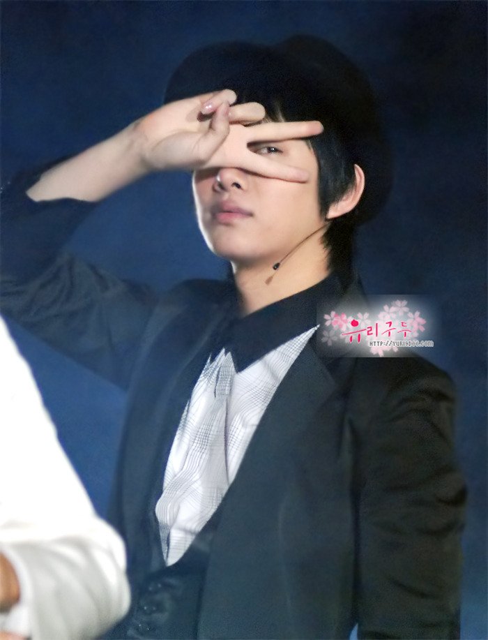 🌸kim heechul pics🌸 (ARCHIVE) (@softheechul) on Twitter photo 