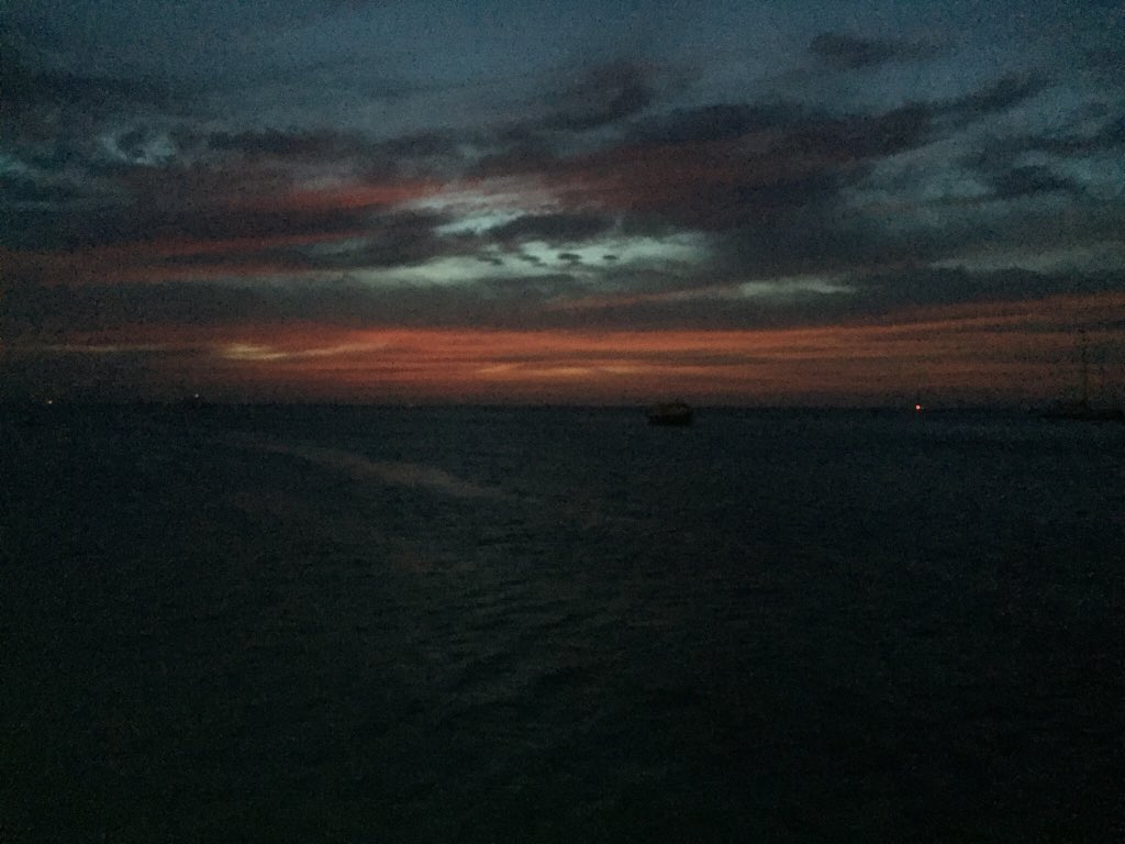 32coloradogrl's tweet photo. Pretty sure I’m bringing my kids and movin to Aruba #onehappyplace #ibelonghere https://t.co/fmRkk6IkV6