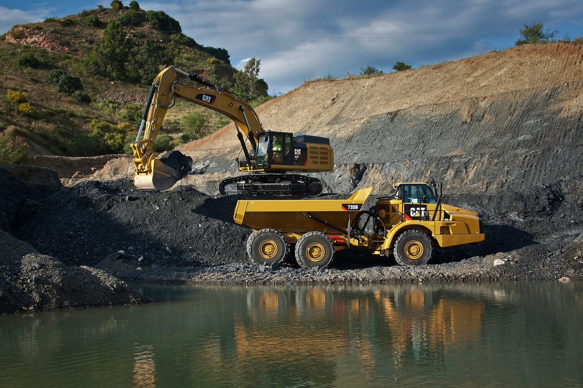 ExpertHE's tweet photo. Cat 352F and 735B
#Cat_352F #735B https://t.co/VPvKkwwn4T