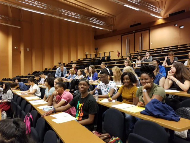 Our ambassadors to France taking a test to be placed in classes at L'Université Catholique de L'Ouest. Keep the Shortwood Teachers' College flag flying high!!!!! 
#shortwoodteacherscollege #stcambassdors #frenchstudents