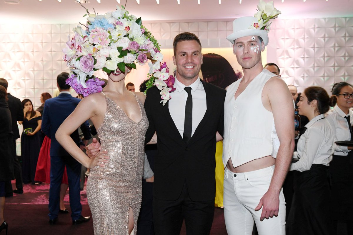 DFProductions's tweet image. We supplied @TheStarSydney with all the entertainment for their annual Staff Gala. With our captivating aerialist, avant-garde roving acts and flash mob using our undercover waitstaff, the night was full of fun and surprises.

Photo Credit: @BelindaRolland