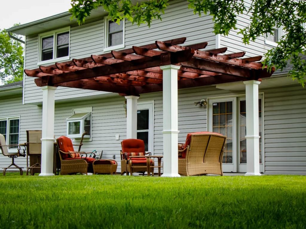 skyelans1's tweet photo. Looking for a pergola to beat the summer heat? This Pergola Buying Guide will help you decide. https://t.co/hKTPPEmSn9 @HandyDadTV https://t.co/FcNeTVEWBW