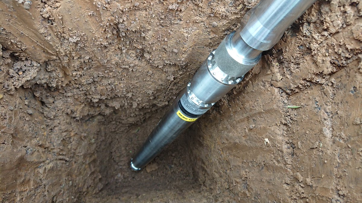 nBOSS_project's tweet photo. A few days ago @simo_pilia deployed a new @GuralpSystems Radian instrument to compare the data to the 3-ESPD we deployed there back in March https://t.co/a3WPXEDJ9A