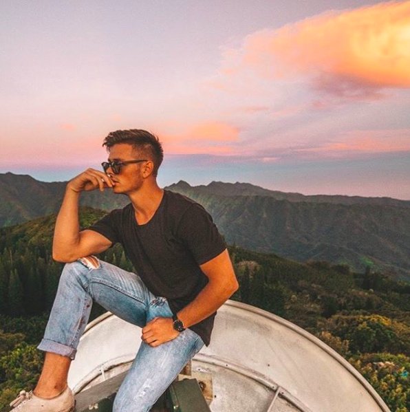 wearme_pro's tweet photo. The joy of life comes from our encounters with new experiences, and hence there is no greater joy than to have an endlessly changing horizon. ☀️ // https://t.co/4H0bVkQox8 https://t.co/InRlIciCxP