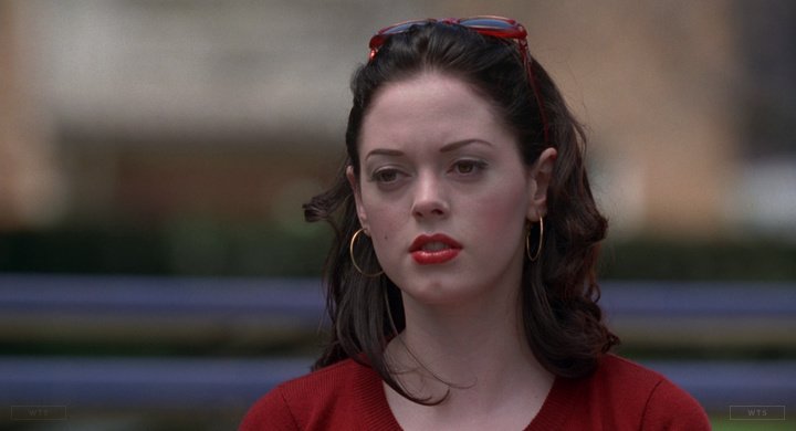 Happy Birthday to Rose McGowan who\s now 45 years old. Do you remember this movie? 5 min to answer! 