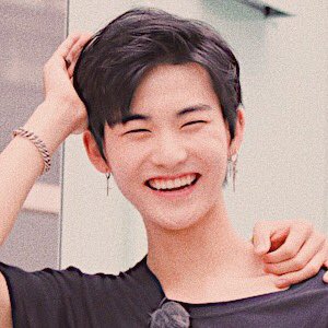 petitsyoon's tweet photo. soft hwall layout. 

>rt or like if saved 
>dm me for requests https://t.co/4nOaaJ3eDW