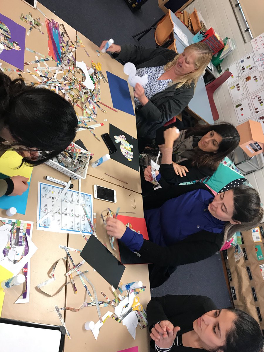 Classroom teacher tweet media