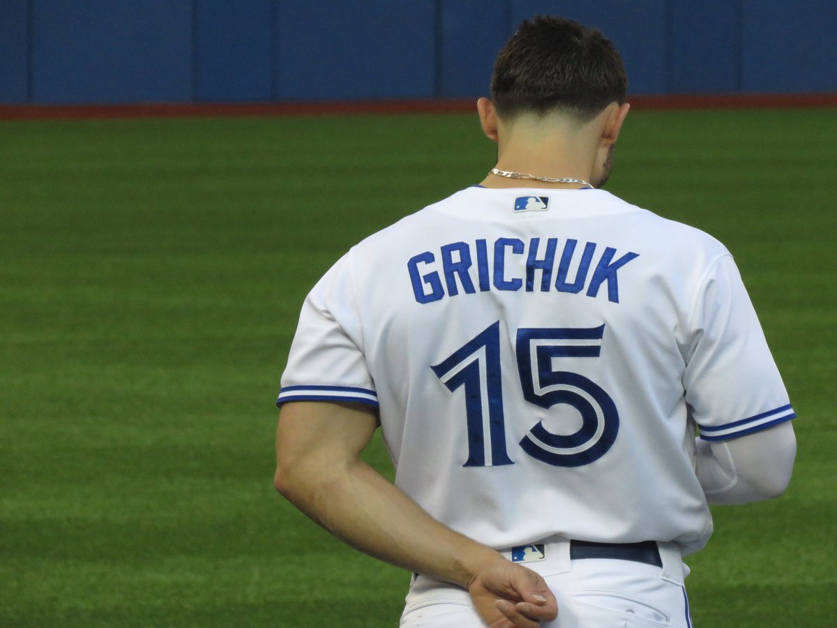biggles14's tweet photo. Pictures from last night. #BlueJays #randalgrichuck #DevonTravis https://t.co/YNZ0cKBMwe