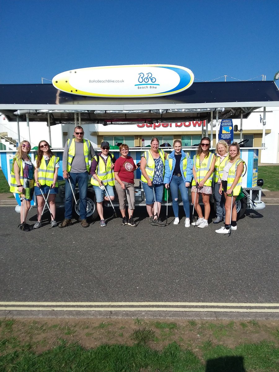 Thanks so much to everyone who helped with this morning's litter picking! #Earth #pureislandhappiness #gratitude #iwnews