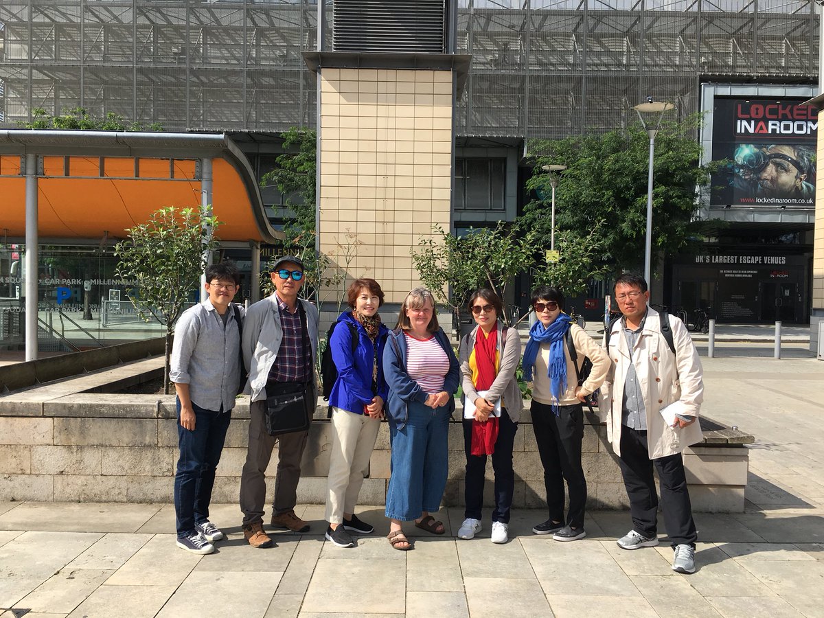 IncEdNetwork's tweet image. Our #rootsandbranches south west facilitator spent time with a group of policy delegates from South Korea this morning. Great to see our network supporting groups like this to learn about our worldwide movement!