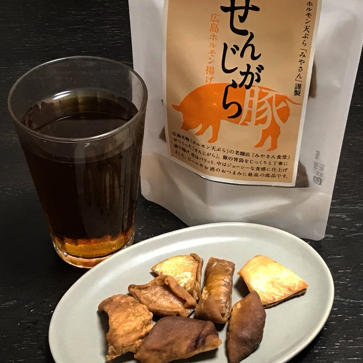 せんじがらストアーズ Twitterissa 烏龍茶 せんじがら豚 当然ノンアルコールでもせんじがら はお楽しみいただけます 炭酸系ソフトドリンクと相性がいいのはもちろんのこと 特に合うのが烏龍茶 濃厚なせんじがらとスッキリした烏龍茶の味わいをお楽しみください せんじがらストアーズ Twitterissa 烏龍茶 せんじがら豚 当然ノンアルコールでもせんじがら はお楽しみいただけます 炭酸系ソフトドリンクと相性がいいのはもちろんのこと 特に合うのが烏龍茶 濃厚なせんじがらとスッキリした烏龍茶の味わいをお楽しみください