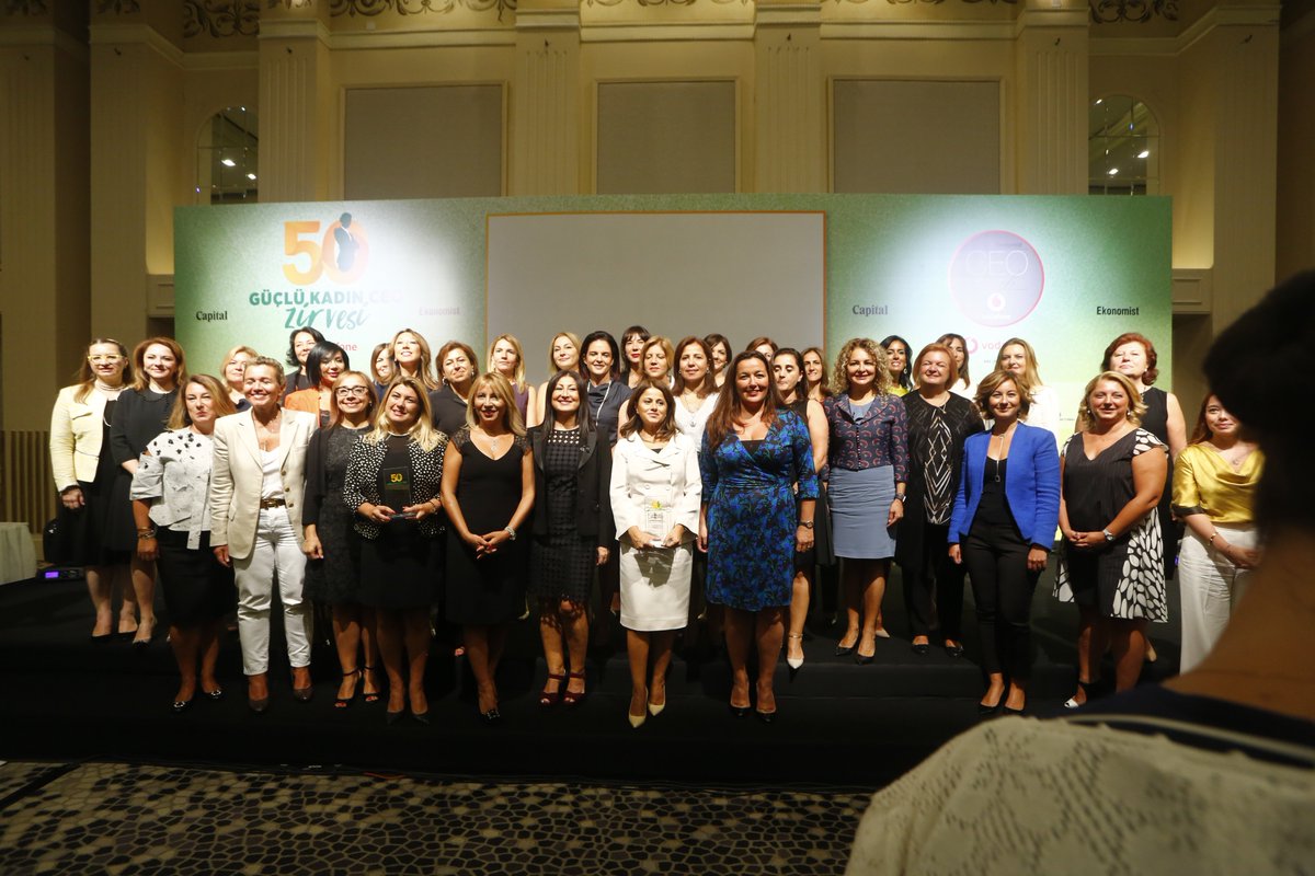 Capital ve Ekonomist’e sadece ödül için değil kadın liderler konusuna çok önemli katkıları için içtenlikle teşekkür ederim. 50 güçlü kadın CEO listesinde olmaktan onur duydum.