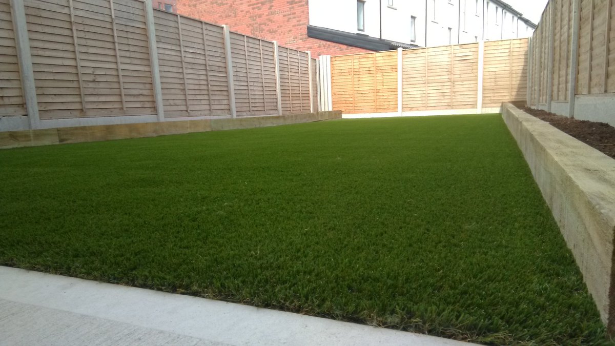 DubArtificial's tweet photo. A recent completed garden in belltree, clongriffen. Royal grass silk  35mm artificial grass, raised beds and low maintenance shrubs. #newbuild #dublin #ireland #garden    https://t.co/bLYJeTHvfd https://t.co/5qIv2wfhnD