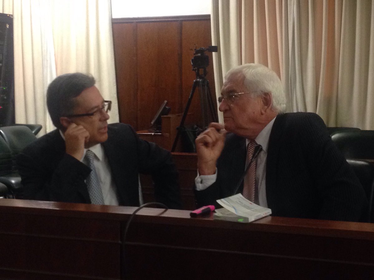 #Steinhoff ex CEO Markus Jooste with his senior counsel Francois van Zyl - ahead of the parliamentary hearing