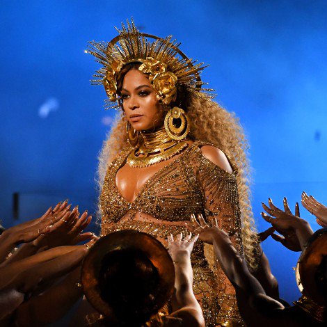 dynamice_es's tweet photo. Beyoncé cumple 37 años con todos estos récords a las espaldas https://t.co/k5oPU5wCHd @Los40 https://t.co/pDNxatFdWR