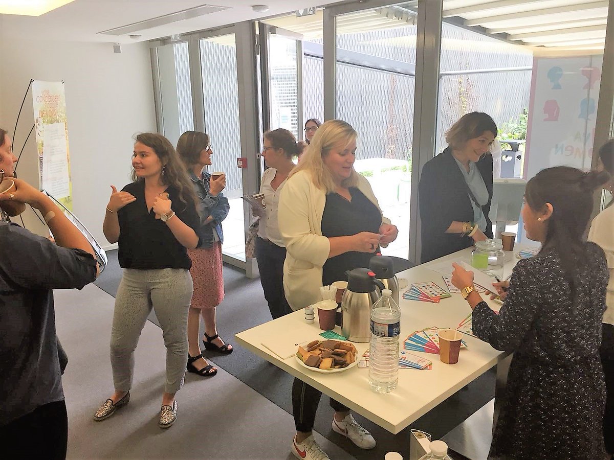 Bientôt le prochain Roadshow à Feydeau. Êtes-vous venu.e. nous voir à Bastille ? Il y avait tellement de monde, nous avons adoré discuter avec vous. Merci pour votre motivation et votre bonne humeur Bastille ! Et bienvenue aux nouveaux membres de #VivaWomenFR ! 👩🏾‍🦱 👧🏽 👩🏻