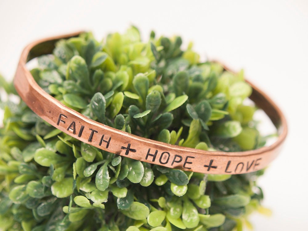 TabithaStudio's tweet image. FAITH+HOPE+LOVE, Christian bracelet, 1 Cor. 13-13, Copper cuff, handstamped cuff, stamped copper bracelet, etsy.me/2MMBS5b #jewelry #bracelet #copper #unisexadults #faith #hope #love