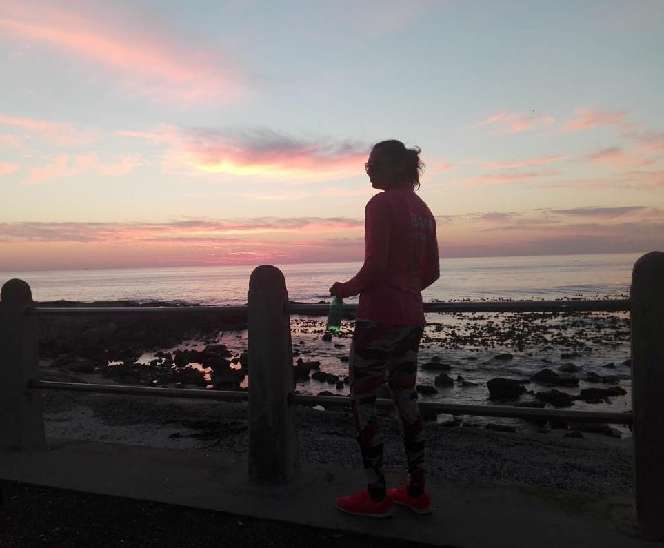 beachLuSim's tweet photo. La vita è un sogno 😉
#beachlusim #beachvolleyball #team #sogno #sunset #atardecer #beautiful #sky #colors #cloud #sanpellegrino #spmoments #vita #vida #mindfulness #yellow #orange #pink #love #green #sparkling #spurce #inspiration #water #deliziosa #fun #promenade #clearworldsa https://t.co/2bOvFx5kGS