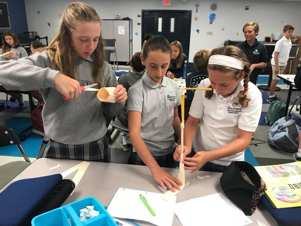 TheParishSchool's tweet photo. Yesterday our upper school learners used the engineering and design process to create apple wrecking balls in the Makerspace.  Collaborative, creative learning at work! #StEdDesigns #StEdMakes #AlwaysLearning @CatholicEdOC https://t.co/E309RBNiAJ