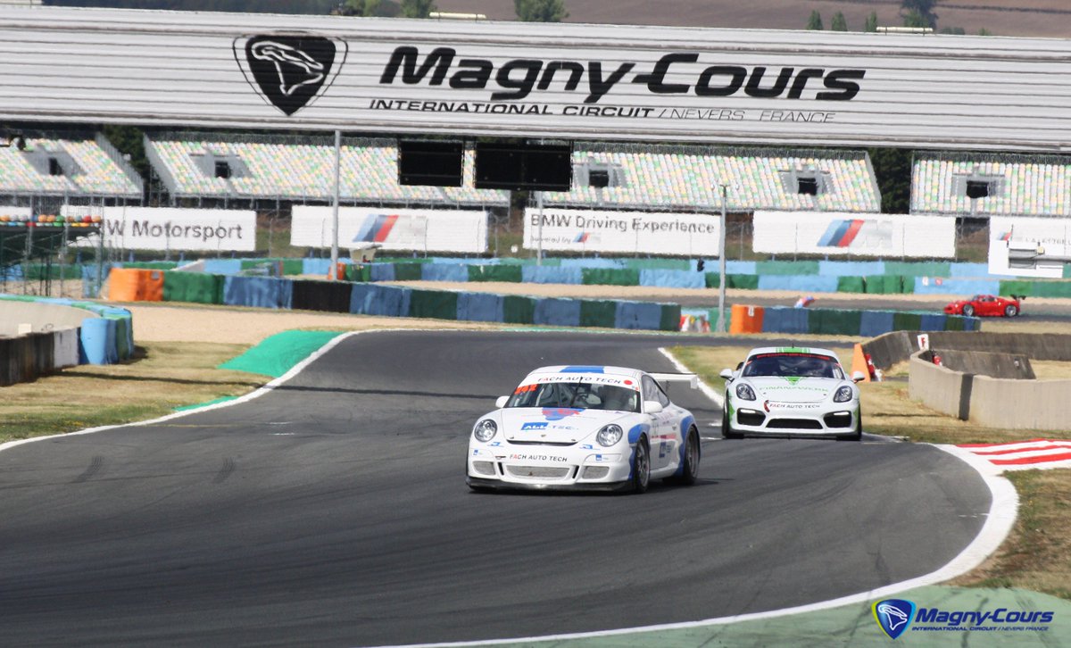 MagnyCoursTrack's tweet image. │#ROULAGE│
Le Club Porsche Zug fait la rentrée mais sur la piste Grand Prix ! 😁🎒